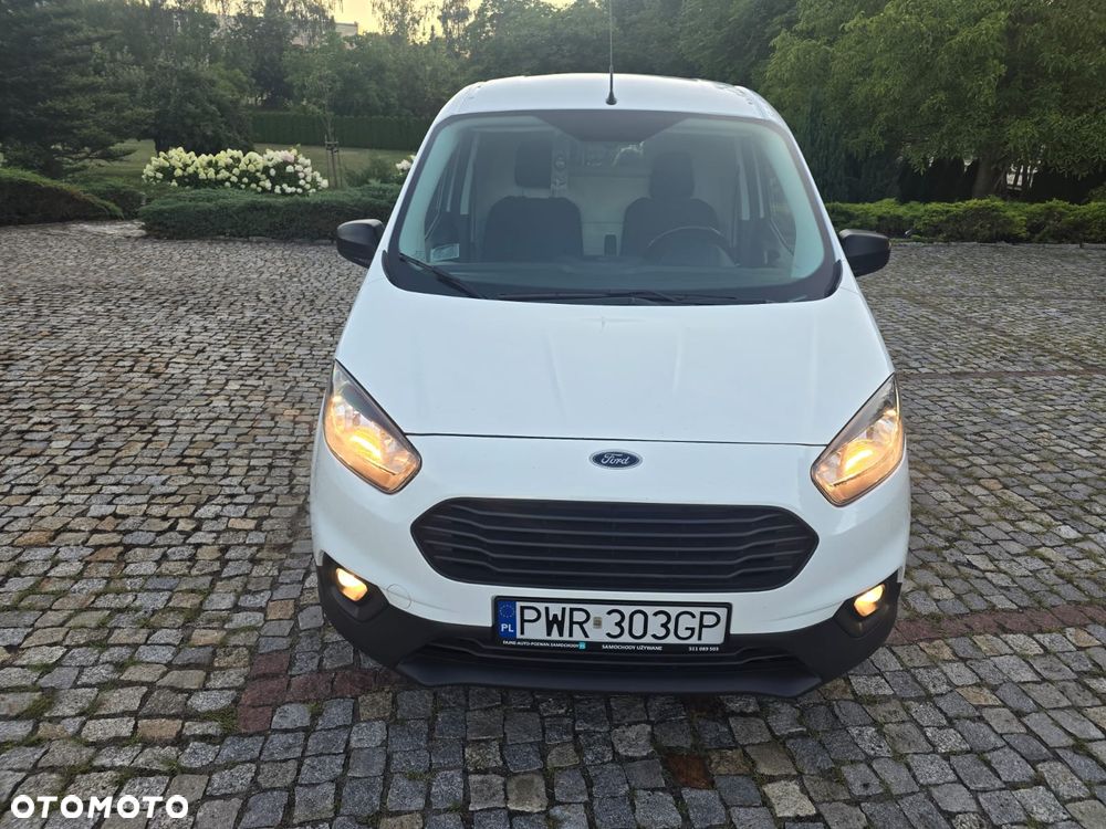 Ford TRANSIT COURIER - 1