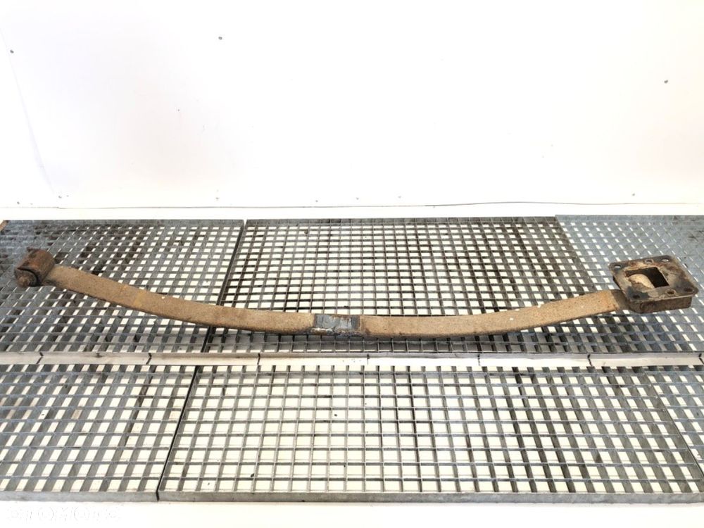 RESOR PRAWY TYŁ  RENAULT MASTER II Autobus (JD) 1998 - 2022 2.5 D 59 kW [80 KM] olej napędowy 1998 - 1