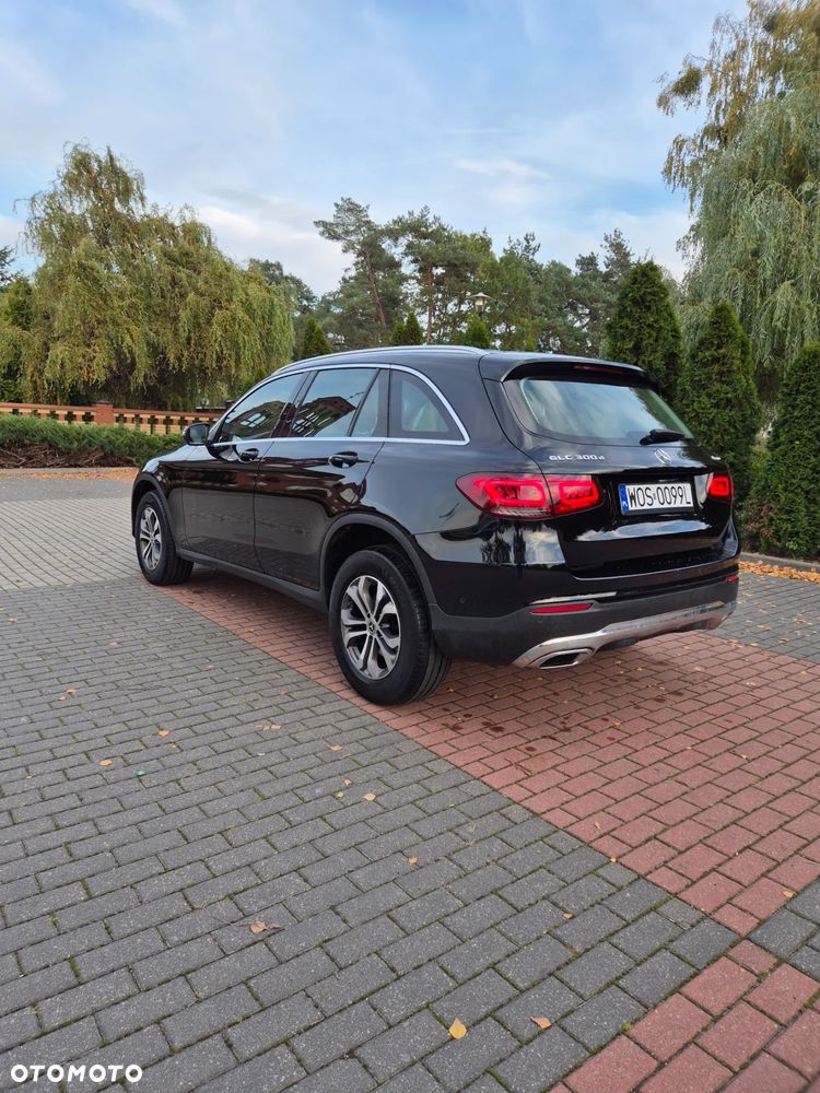 Mercedes-Benz GLC 300 d 4-Matic - 6