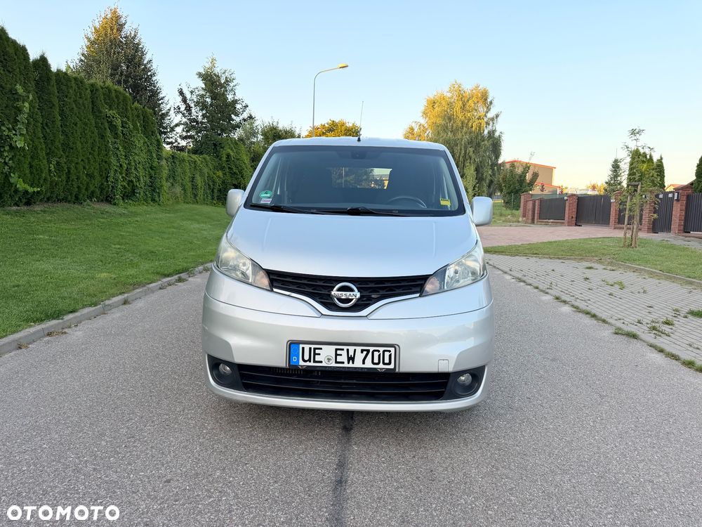 Nissan NV200 - 24