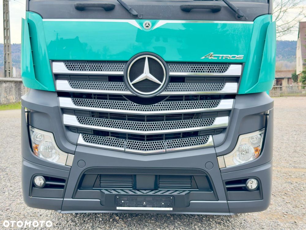 Mercedes-Benz ACTROS 1843 / BURTO-FIRANKA/ KABINA TYPU SALONKA / WINDA  / WIRTUALNY KOKPIT / KAMERY / NOWE OPONY / 18PALET / 8TON ŁADOWNOŚCI / AUTOMAT / DUŻY SILNIK  / SYPIALKA / SERWISOWANY / 2021 / JAK NOWY  / E6 - 9