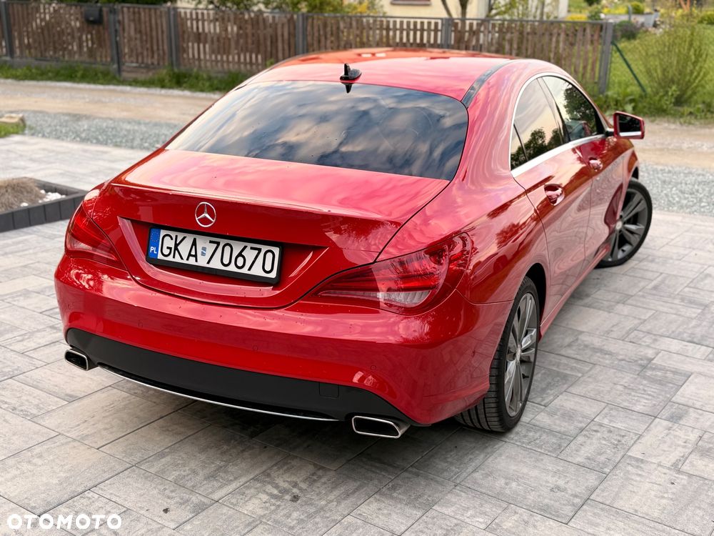 Mercedes-Benz CLA 200 AMG Line - 3