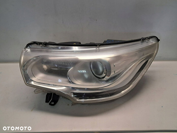 Citroen DS4 LEWA Lampa przednia - anglik XENON