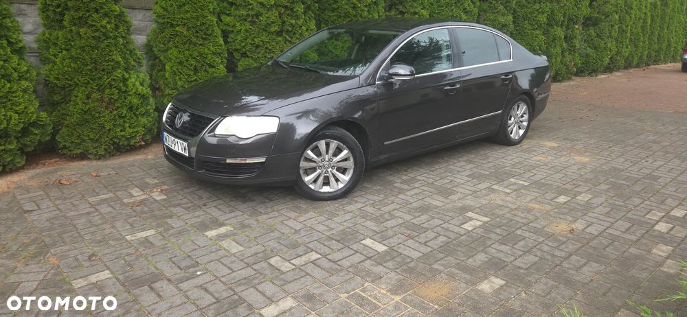 Volkswagen Passat 2.0 FSI Sportline - 11