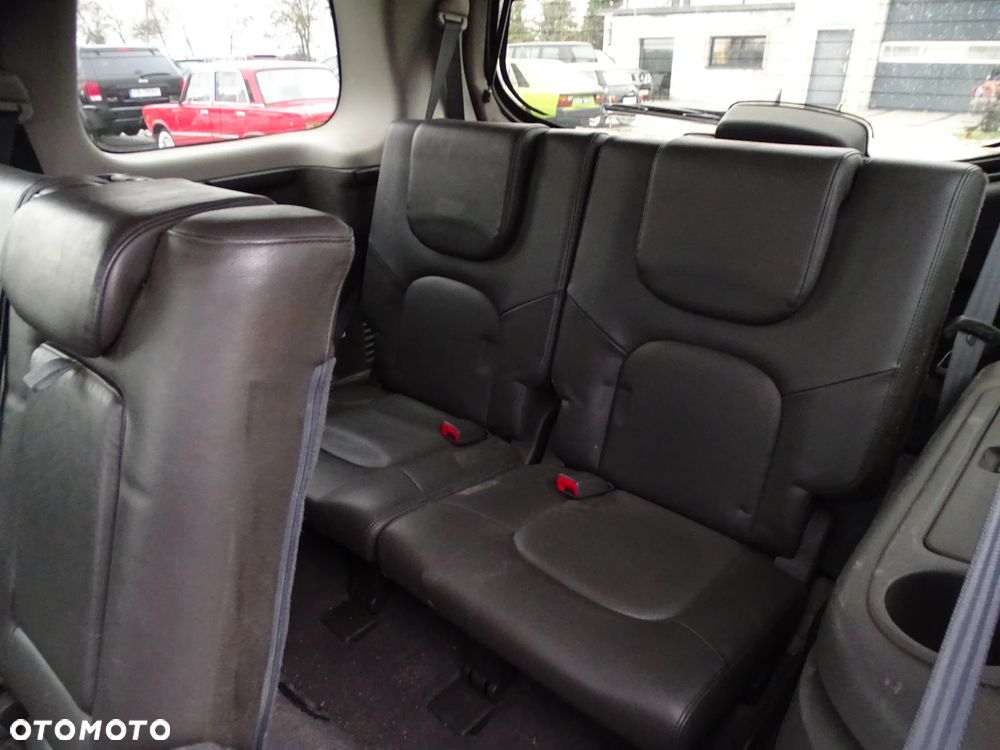 Nissan Pathfinder 2.5 DCi Elegance + - 8