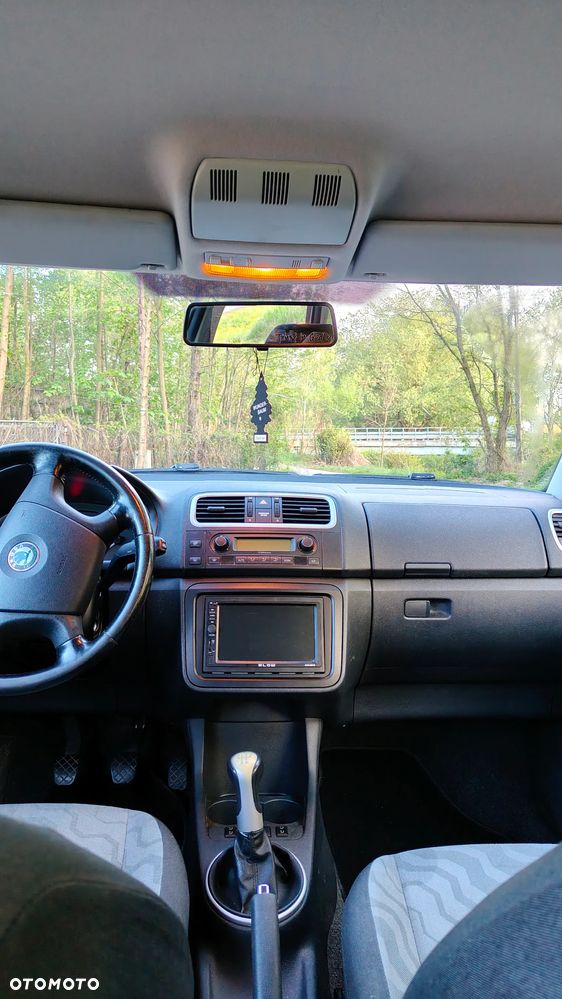 Skoda Fabia - 6