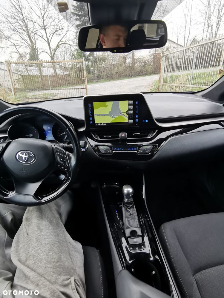 Toyota C-HR Style Selection - 7