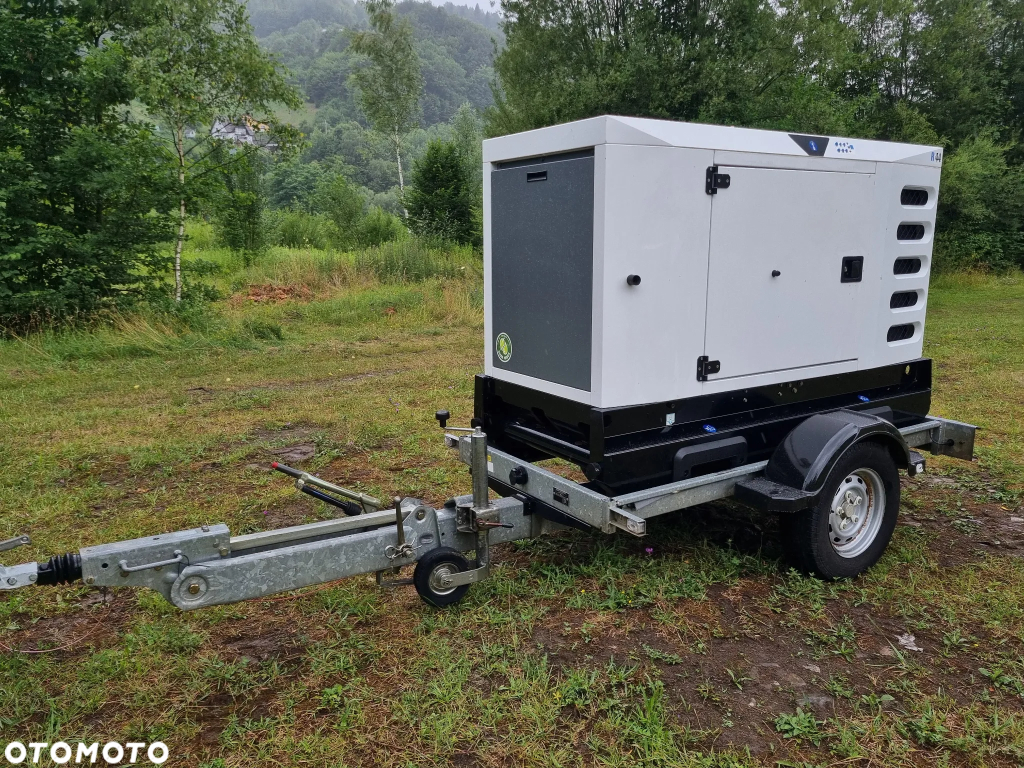 Mitsubishi SDMO R44 KV Agregat Prądotwórczy Generator Jezdny mobilny Jak Nowy z Norwegii - 4