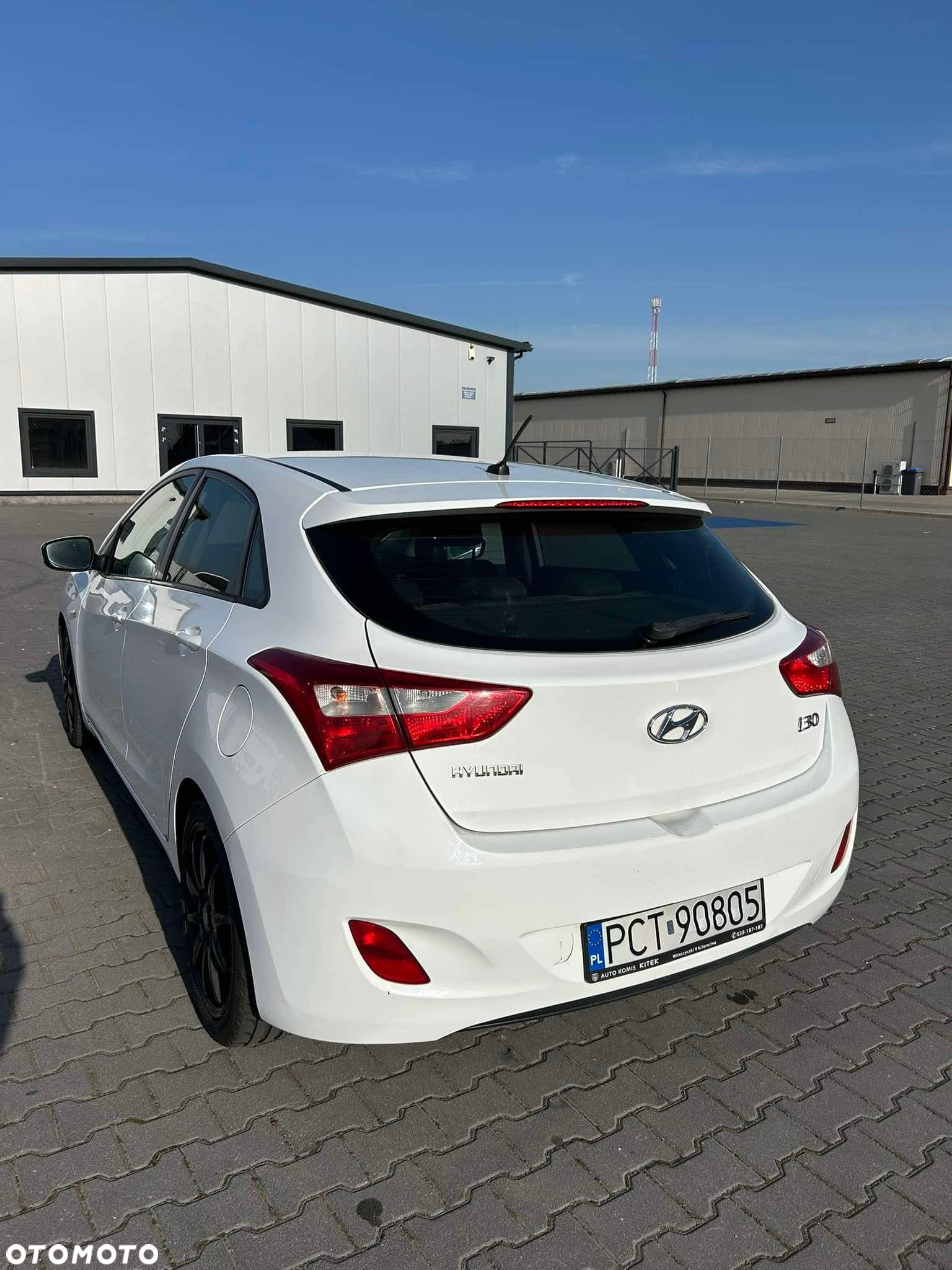 Hyundai i30 1.6 CRDi Classic - 4