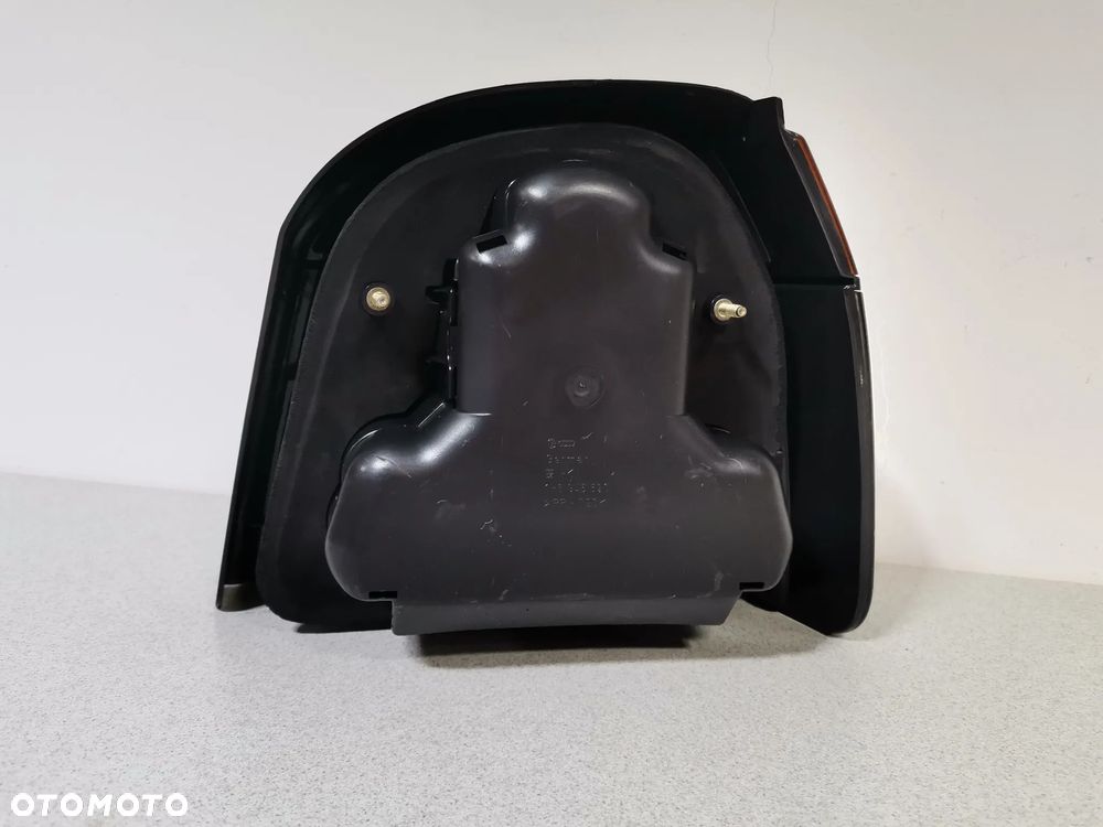 Lampa Tył Tylna LEWA VOLKSWAGEN GOLF III 3 H/B 3d 5d 92-98 HELLA - 4