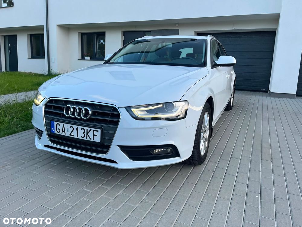 Audi A4 Avant 2.0 TDI - 16
