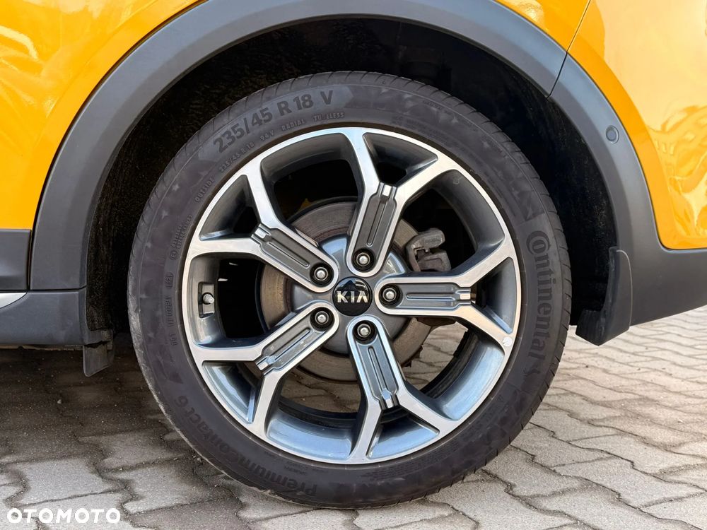 Kia XCeed 1.5 T-GDI Business Line - 35