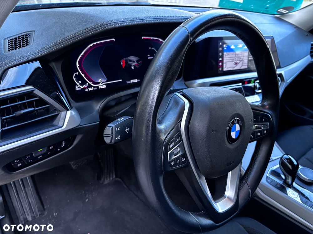 BMW Seria 3 320d MHEV Luxury Line sport - 29
