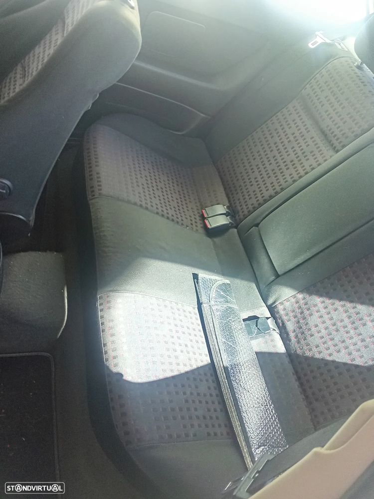 Opel Astra 1.4 Sport - 11