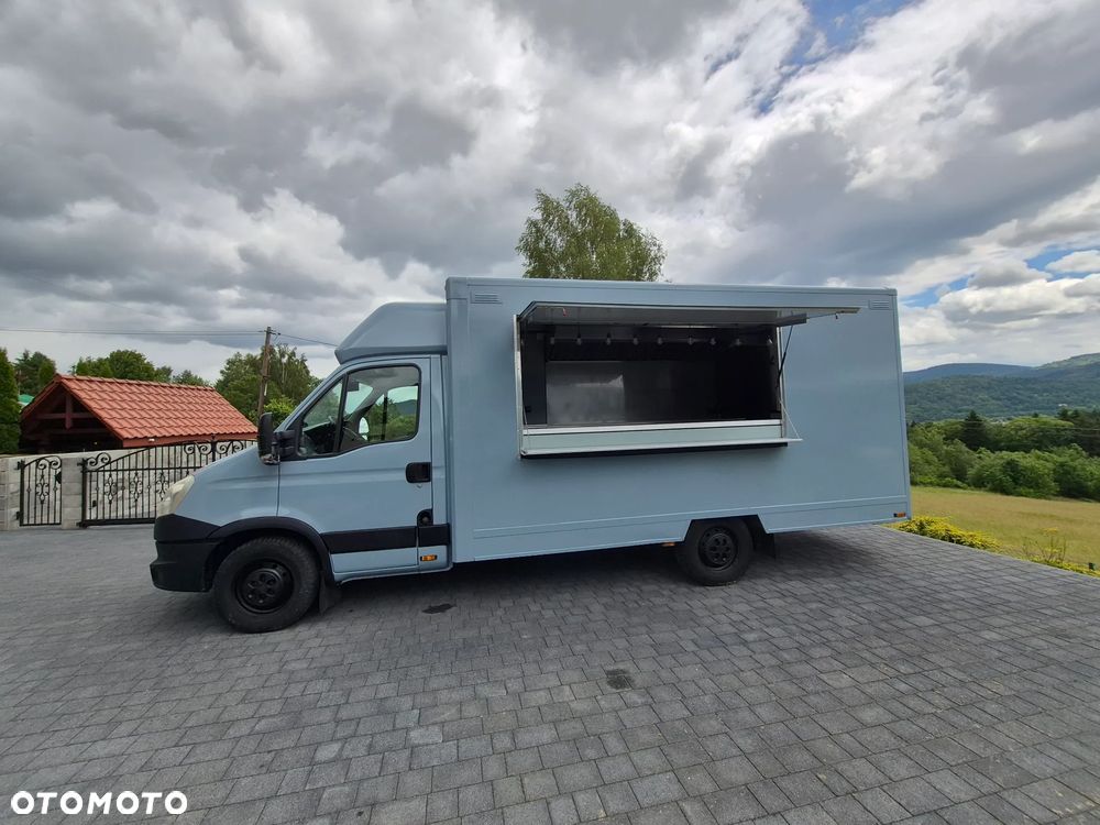 Iveco Food Truck Sklep Bar - 20