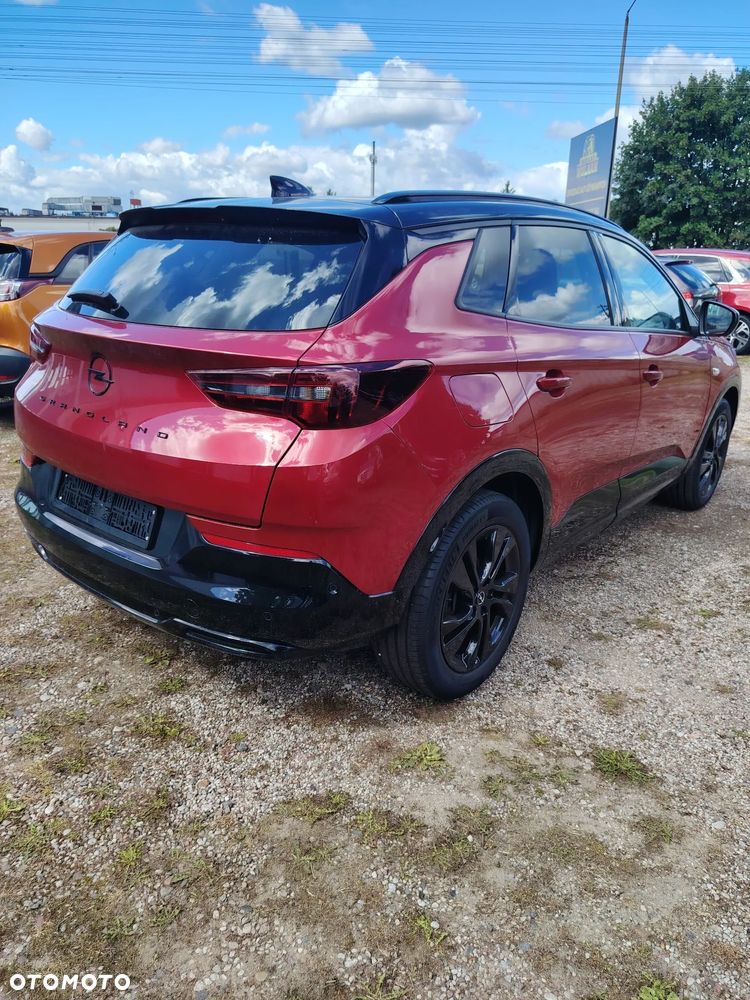 Opel Grandland 1.2 DI GS - 12
