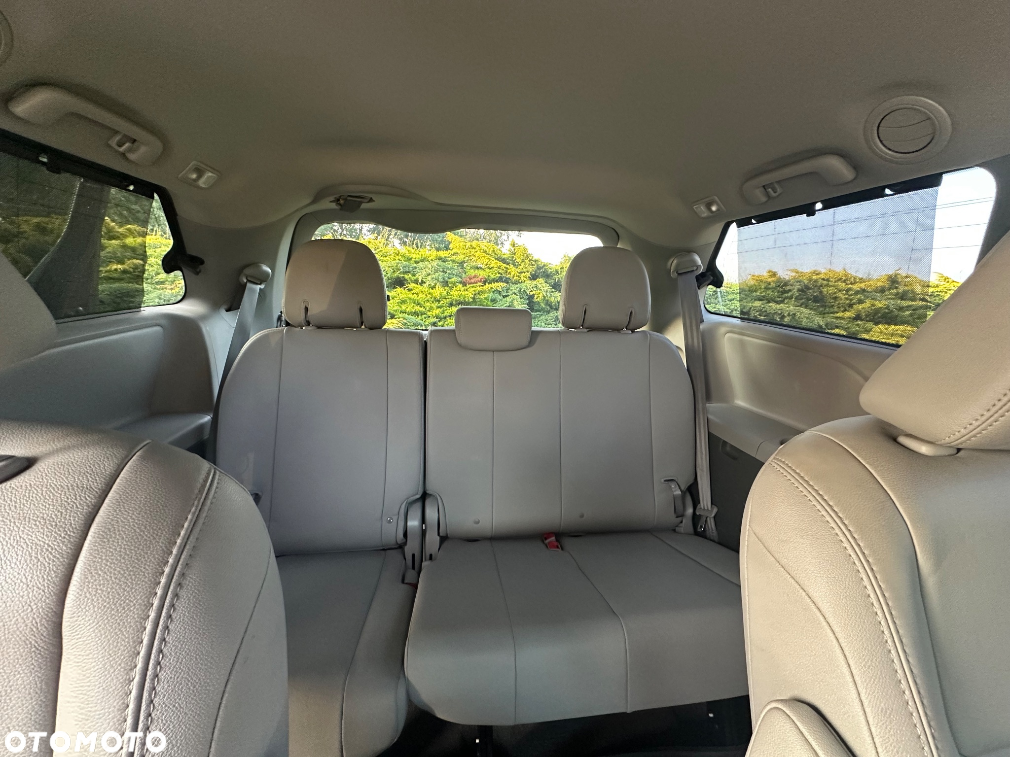 Toyota Sienna 3.5 V6 XLE AWD - 28