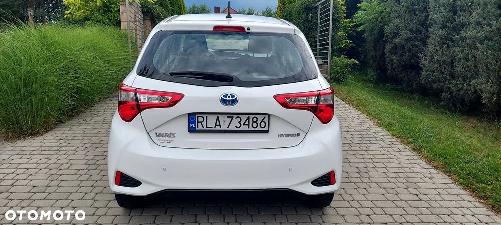 Toyota Yaris - 8