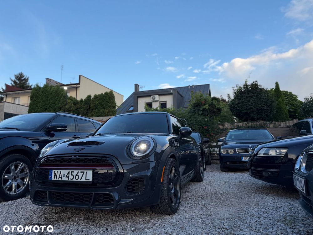 Mini John Cooper Works 2016 photo 2