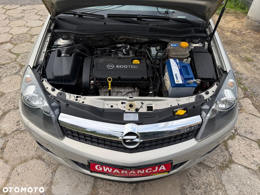 Opel Astra III GTC 1.6 111 - 21