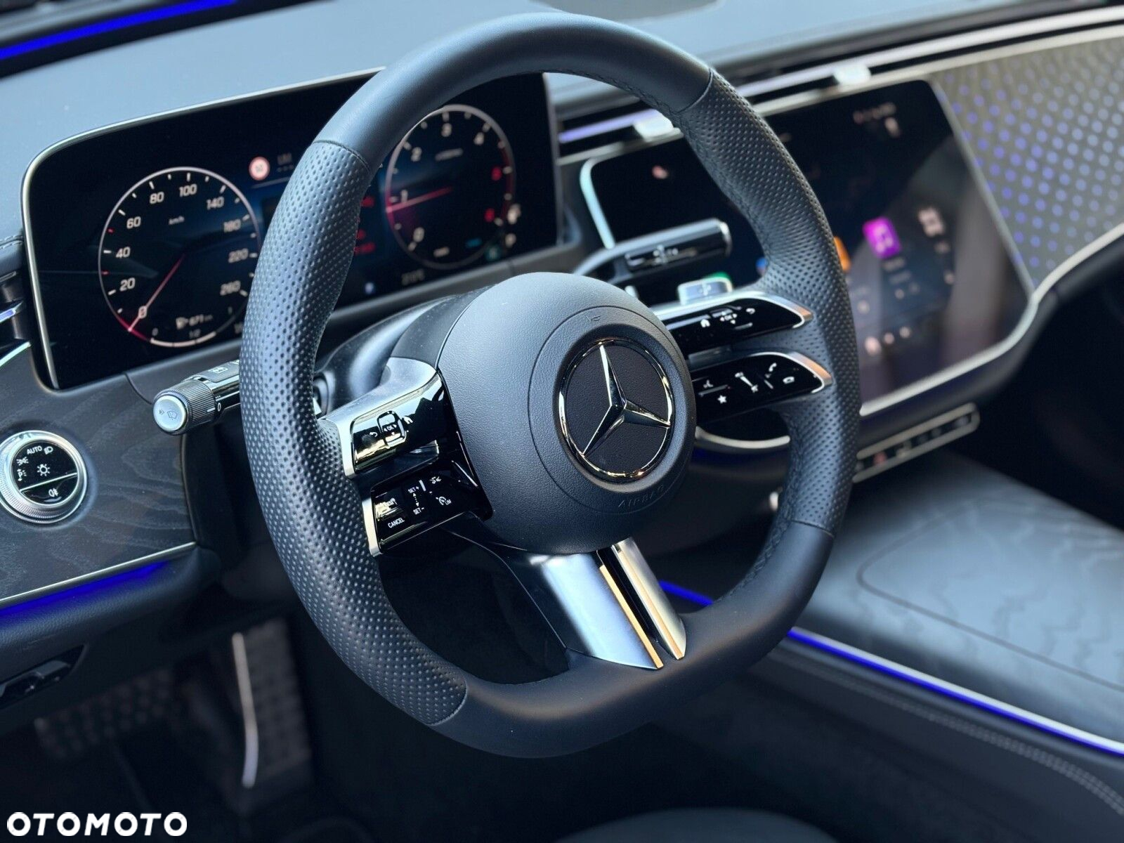 Mercedes-Benz Klasa E - 5