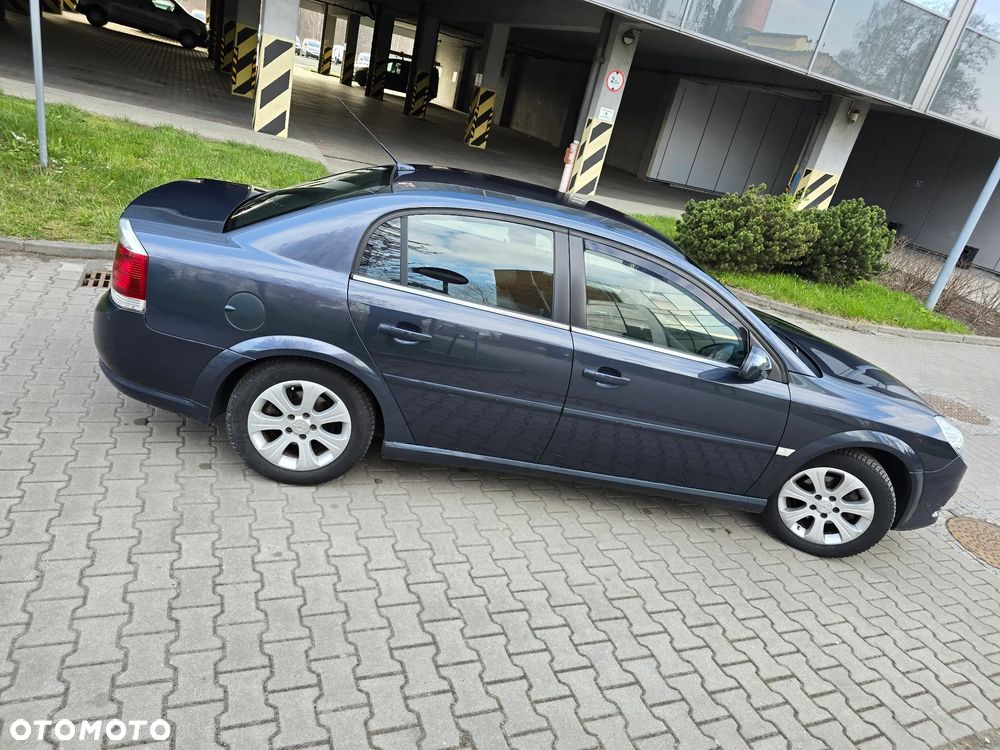 Opel Vectra 1.9 CDTI - 16