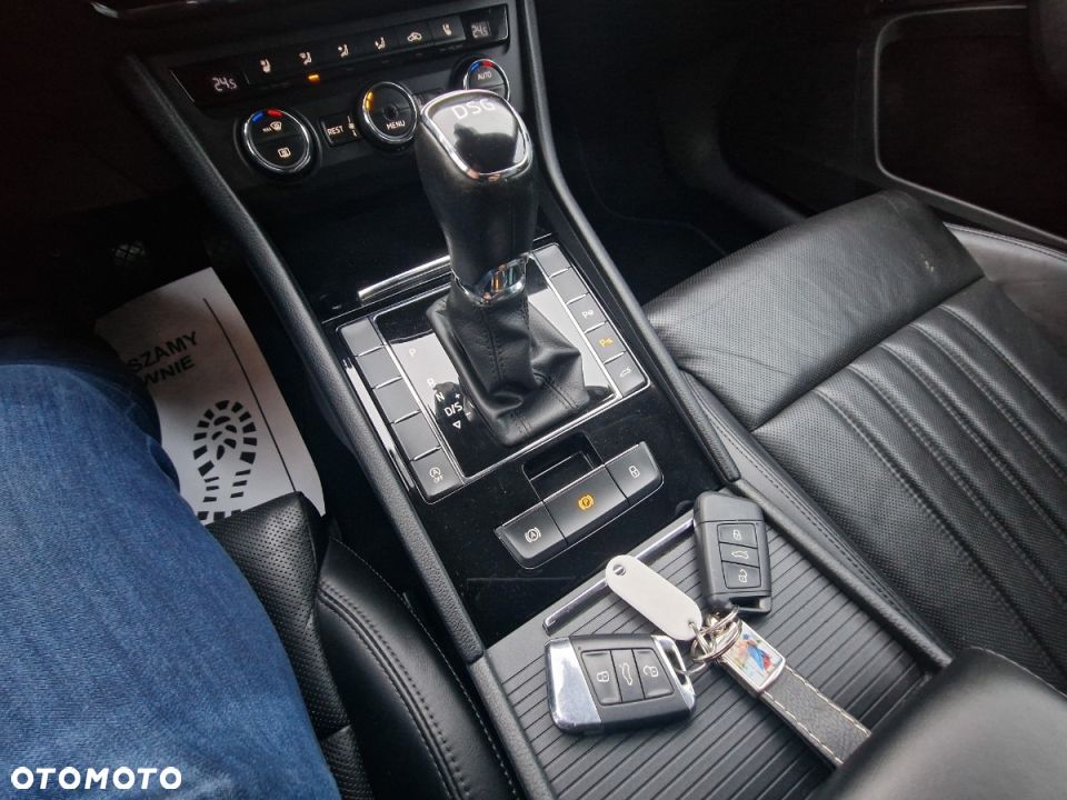 Skoda Superb 1.6 TDI Ambition DSG - 19