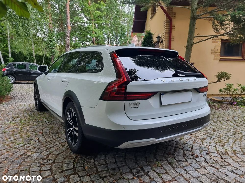 Volvo V90 Cross Country B5 D AWD Pro - 39