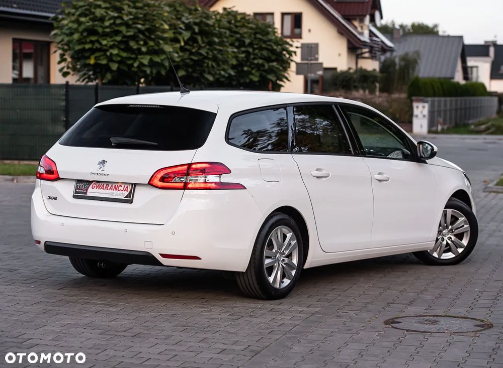 Peugeot 308 1.5 BlueHDi Allure Pack S&S - 14