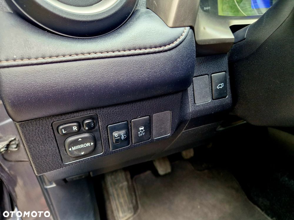 Toyota RAV4 2.0 D-4D 4x2 Start-Stop Comfort - 17