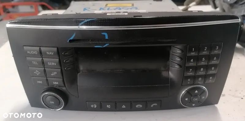 MERCEDES R W251 07r LONG RADIO CD A2518704089 - 2
