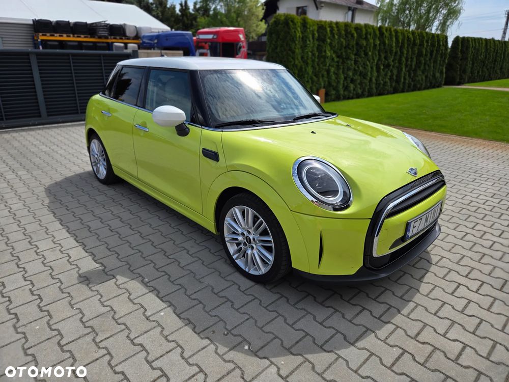 MINI Cooper Standard - 2