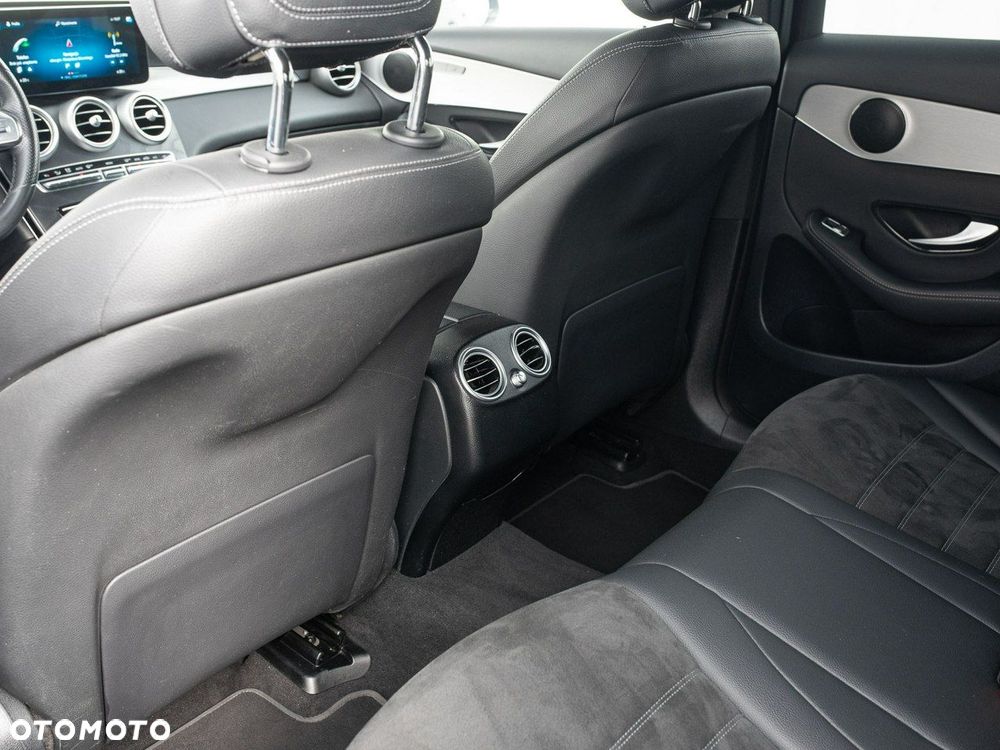 Mercedes-Benz GLC 200 d 4-Matic - 30