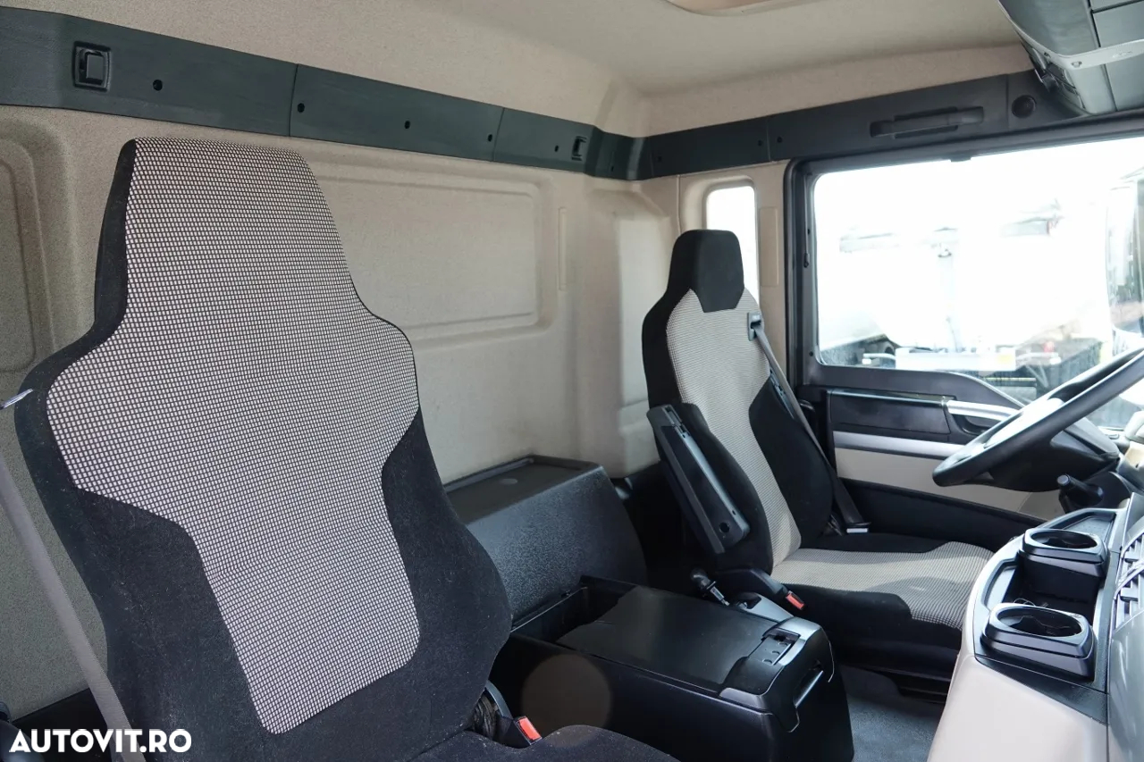 Volvo TGS 18.420 / 4X4 / ȘASIU L 5.6 M / NAVIGAȚIE / ÎNCORPORAT / IMPORTAT - 36