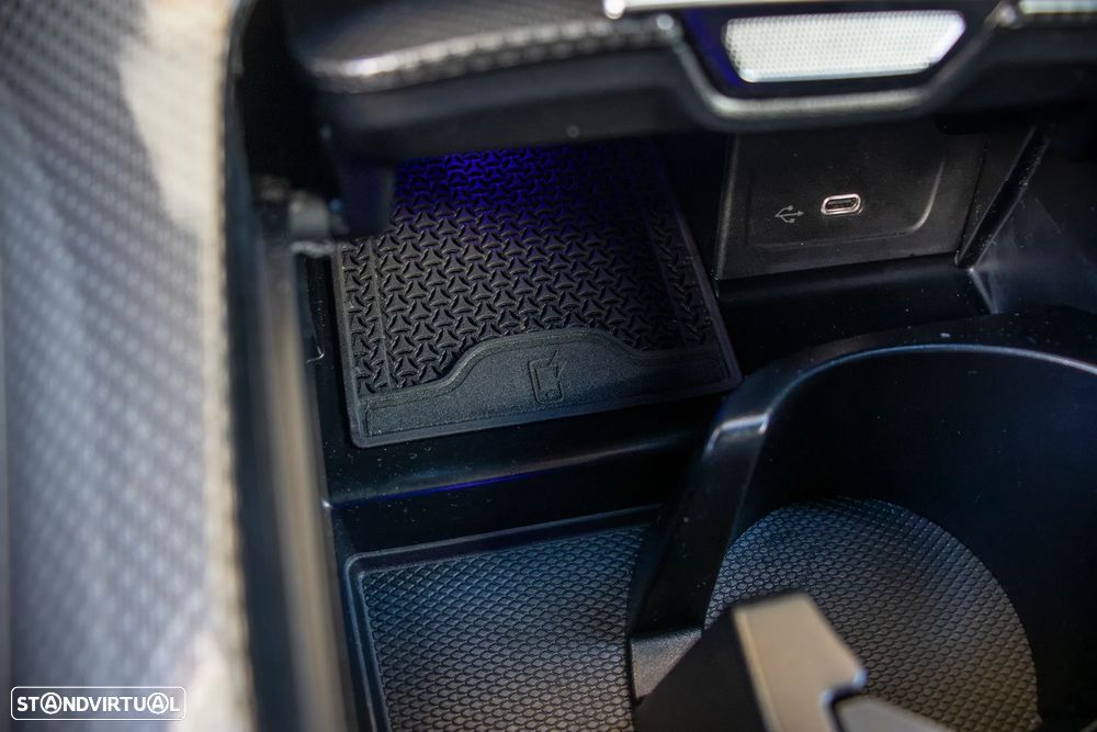 Mercedes-Benz C 300 de AMG Line - 35