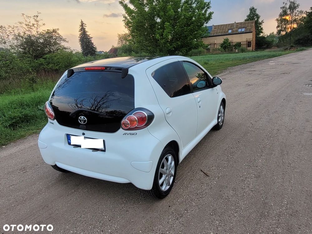 Toyota Aygo 1.0 VVT-i Black - 4