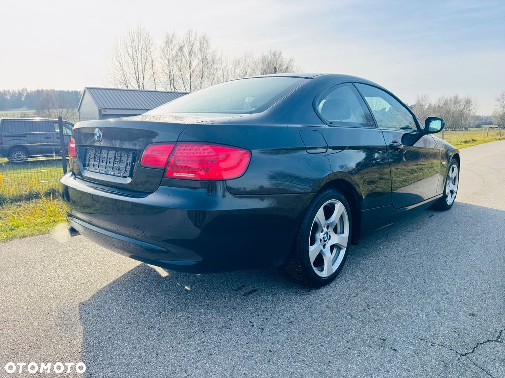 BMW Seria 3 320i Coupe M Sport Edition - 5