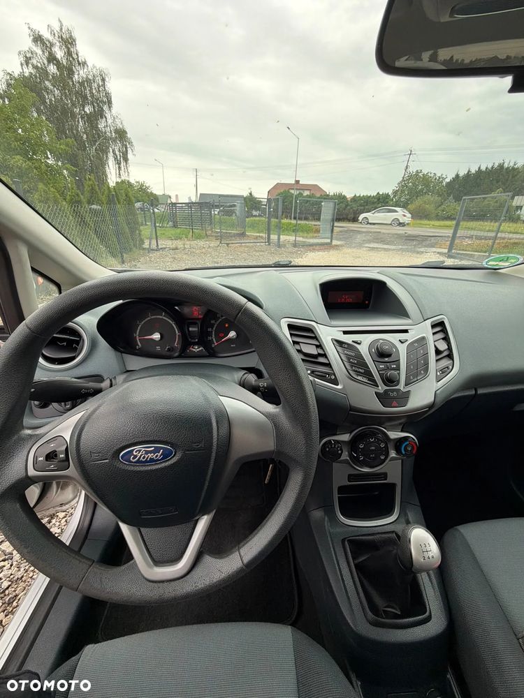 Ford Fiesta 1.25 Silver X - 15