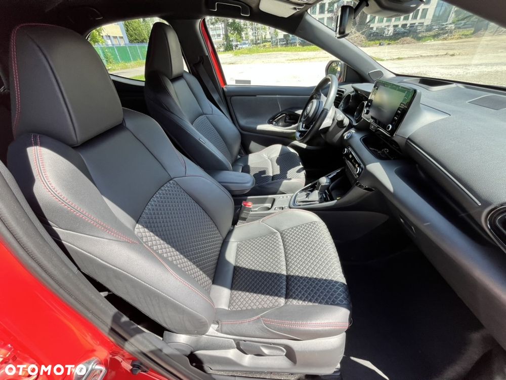 Toyota Yaris - 13