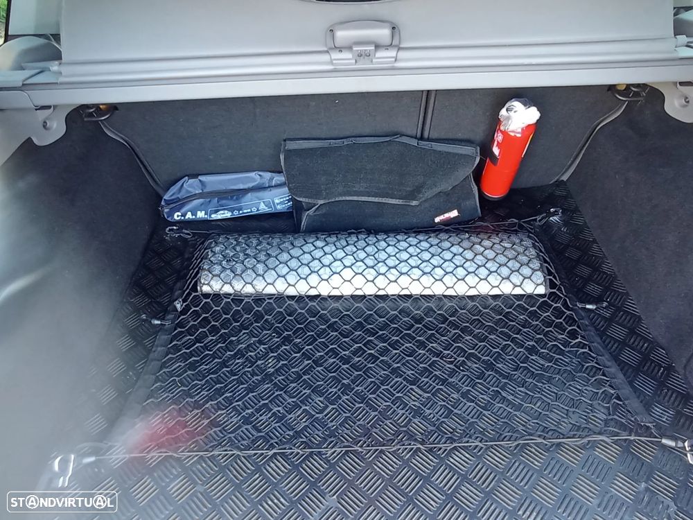 Ford Focus SW 1.6 TDCi Titanium - 3