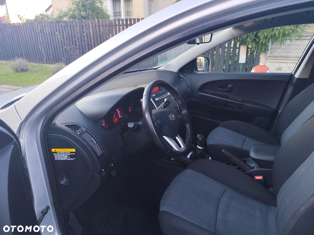 Kia Ceed 1.4 CVVT Attract - 5