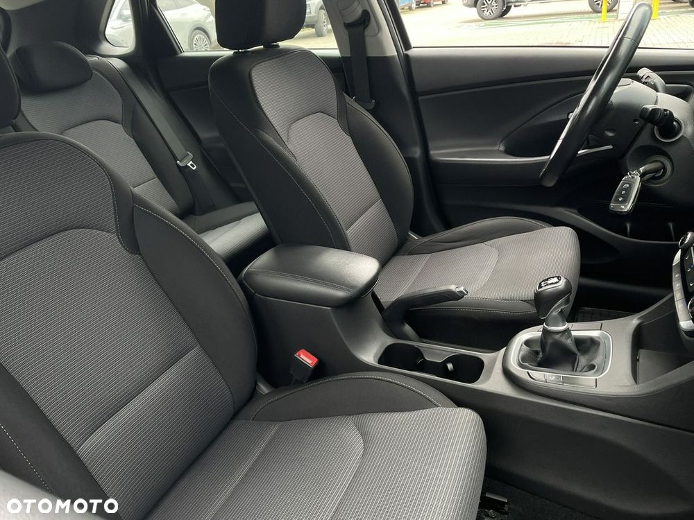 Hyundai i30 - 15