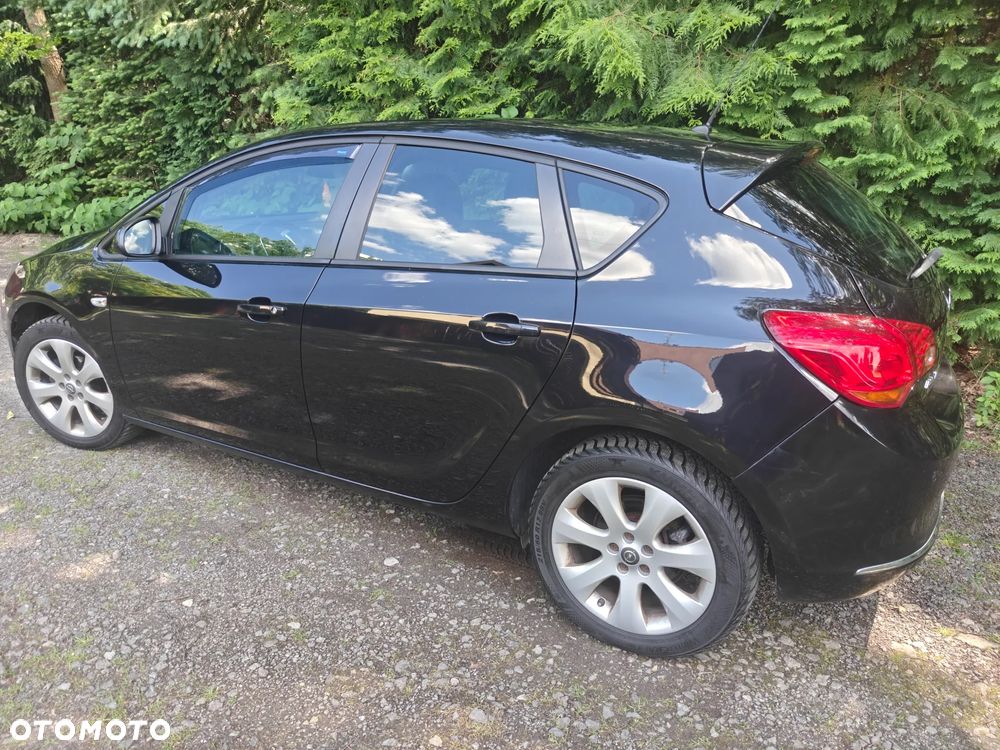 Opel Astra 1.4 T Cosmo EU6 - 5