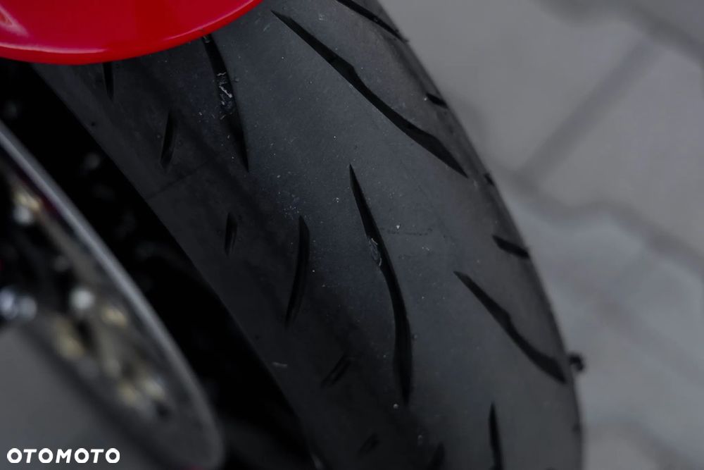 Honda CBR - 40