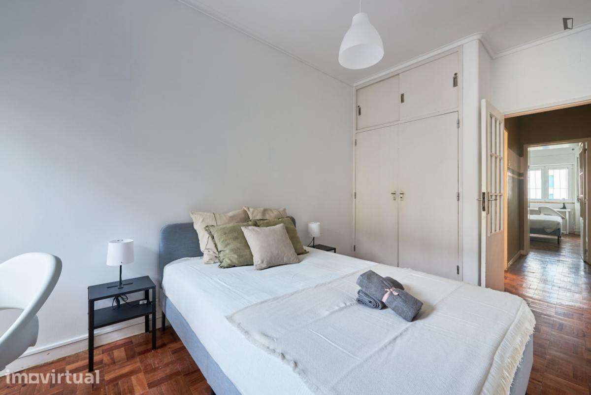 Quarto - localizado em Saldanha Lisbon - Grande imagem: 4/58