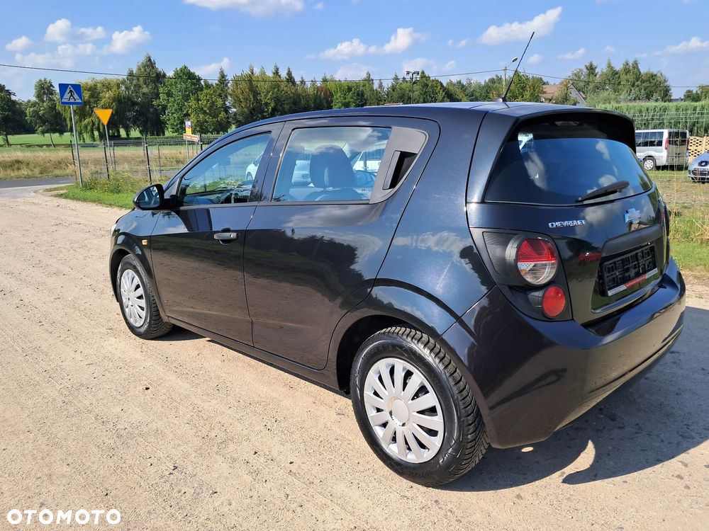 Chevrolet Aveo 1.2 LS+ - 6