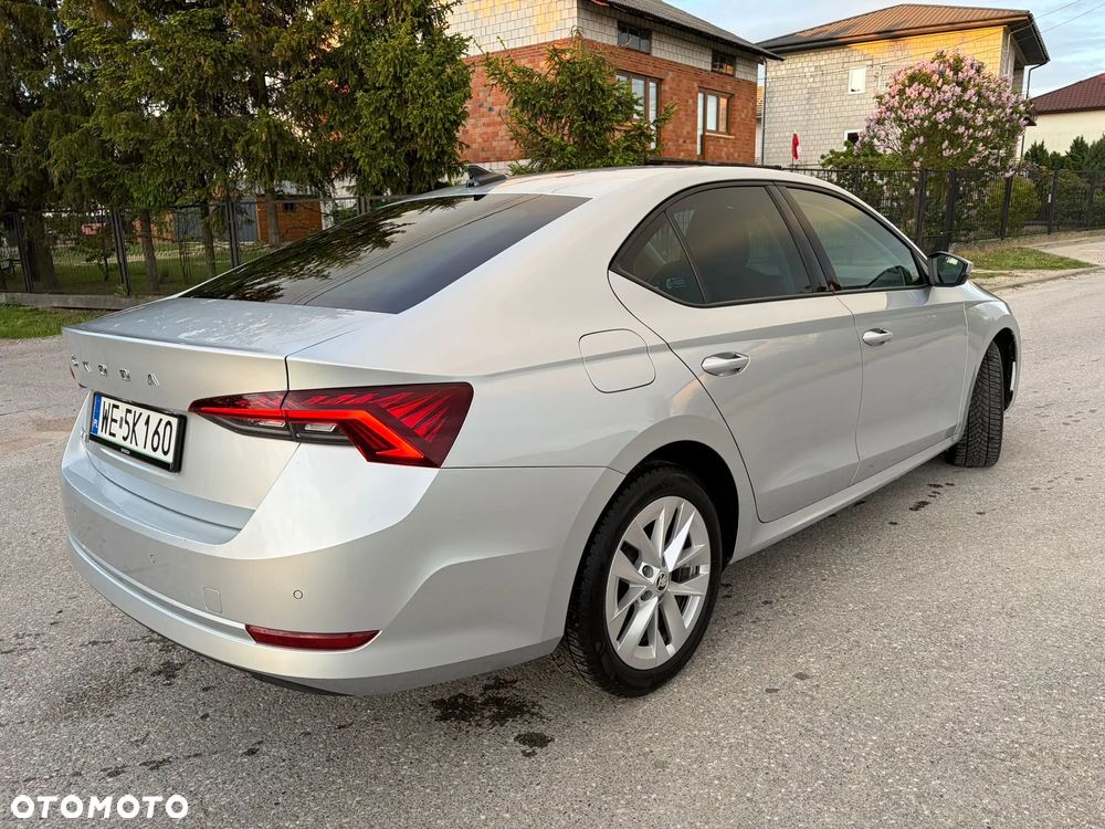 Skoda Octavia 2.0 TDI Ambition DSG - 4