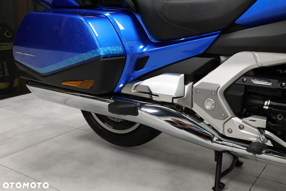 Honda GL - 33