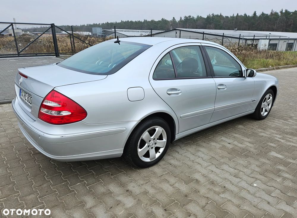 Mercedes-Benz Klasa E - 4
