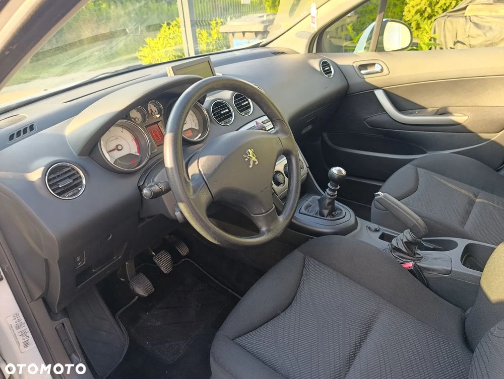 Peugeot 308 - 23